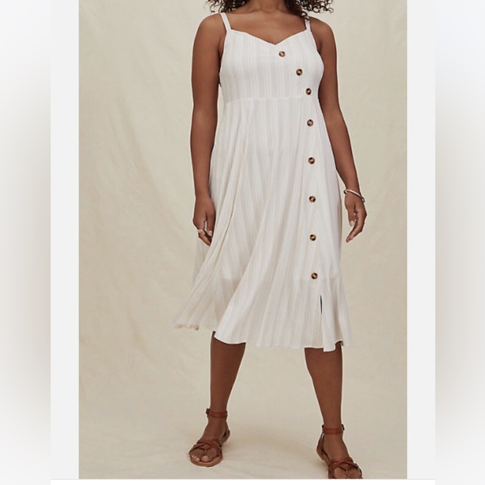 Torrid Taupe Stripe Challis Asymmetrical Button Midi Dress Size 3X Plus‎ Size